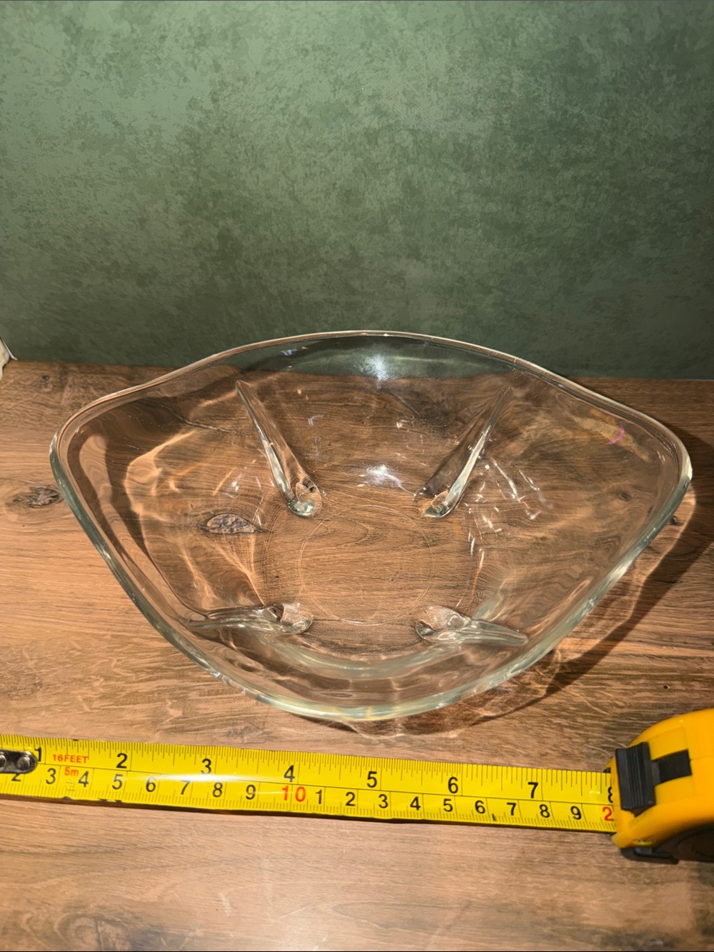 Anchor Hocking Clear Glass Wave-Rim Serving Bowl